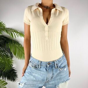 Princess Polly Cream Ribbed Knit Short Sleeve Collared Button Down Bodysuit / XS